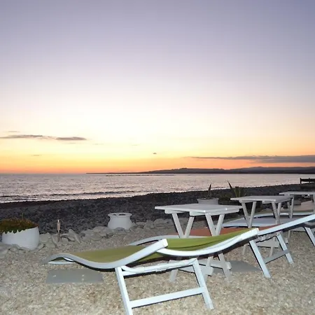 Luna Beach House * Kiti