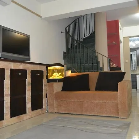 Luna Beach House بيت للعطل *