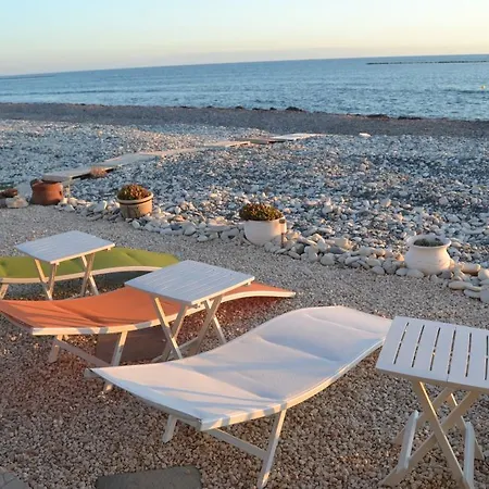 Luna Beach House * Kiti