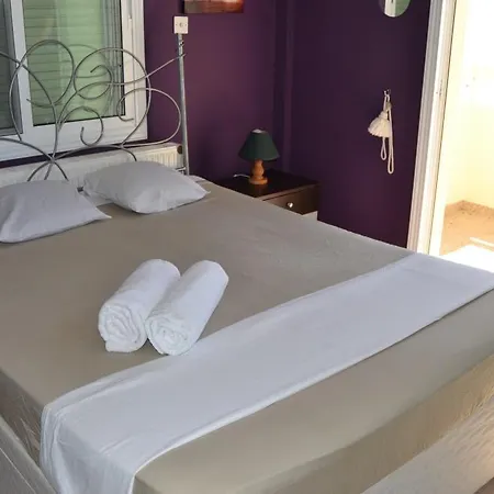 Luna Beach House